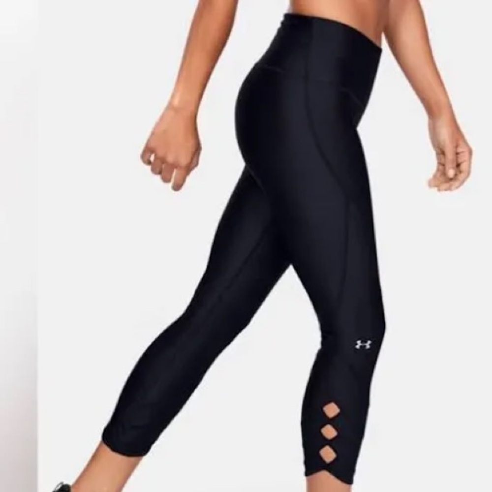 NWT Under Armour HeatGear® High-Rise Cutout Ankle Leggings - Size M